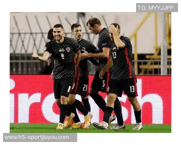 武汉三镇逆袭保级却难掩困境成为联赛搅局者的背后故事